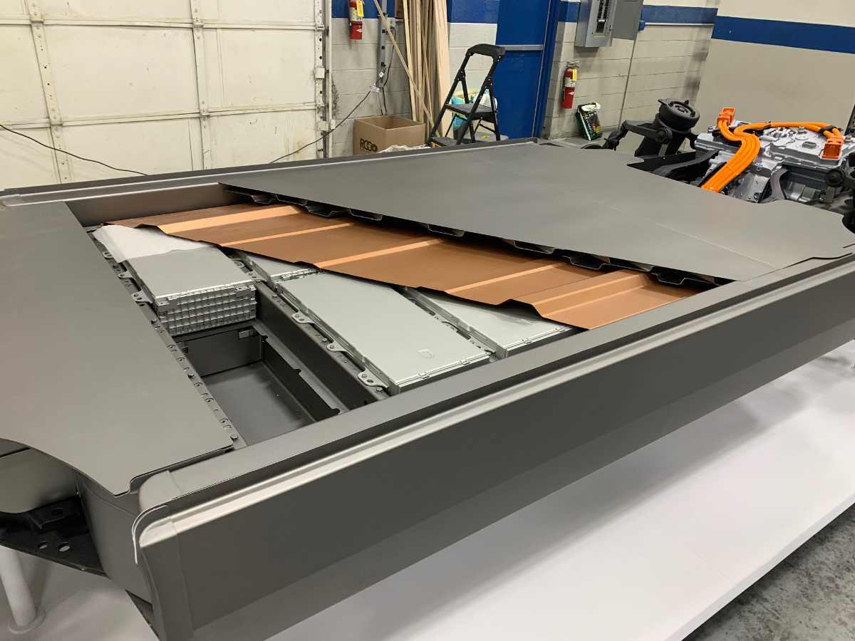 Metal component created through additive manufacturing services by RCO